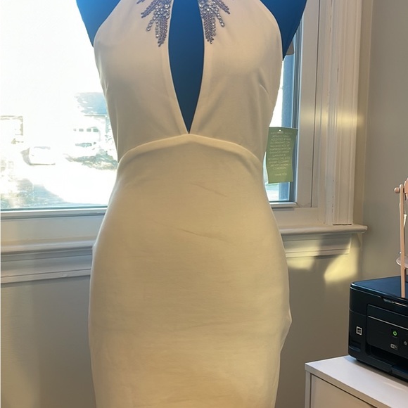 White beaded dress with rhinestones size small - Picture 2 of 5